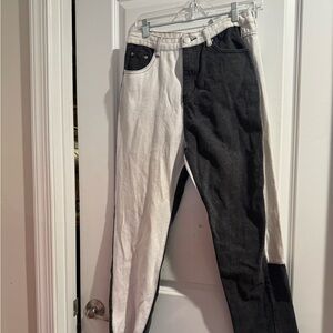 Boohoo Black and White Straight Jeans Size 8